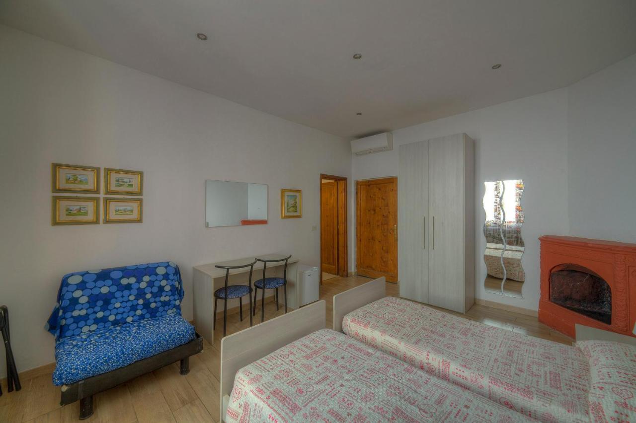 Pensión Sogni D'oro 2*